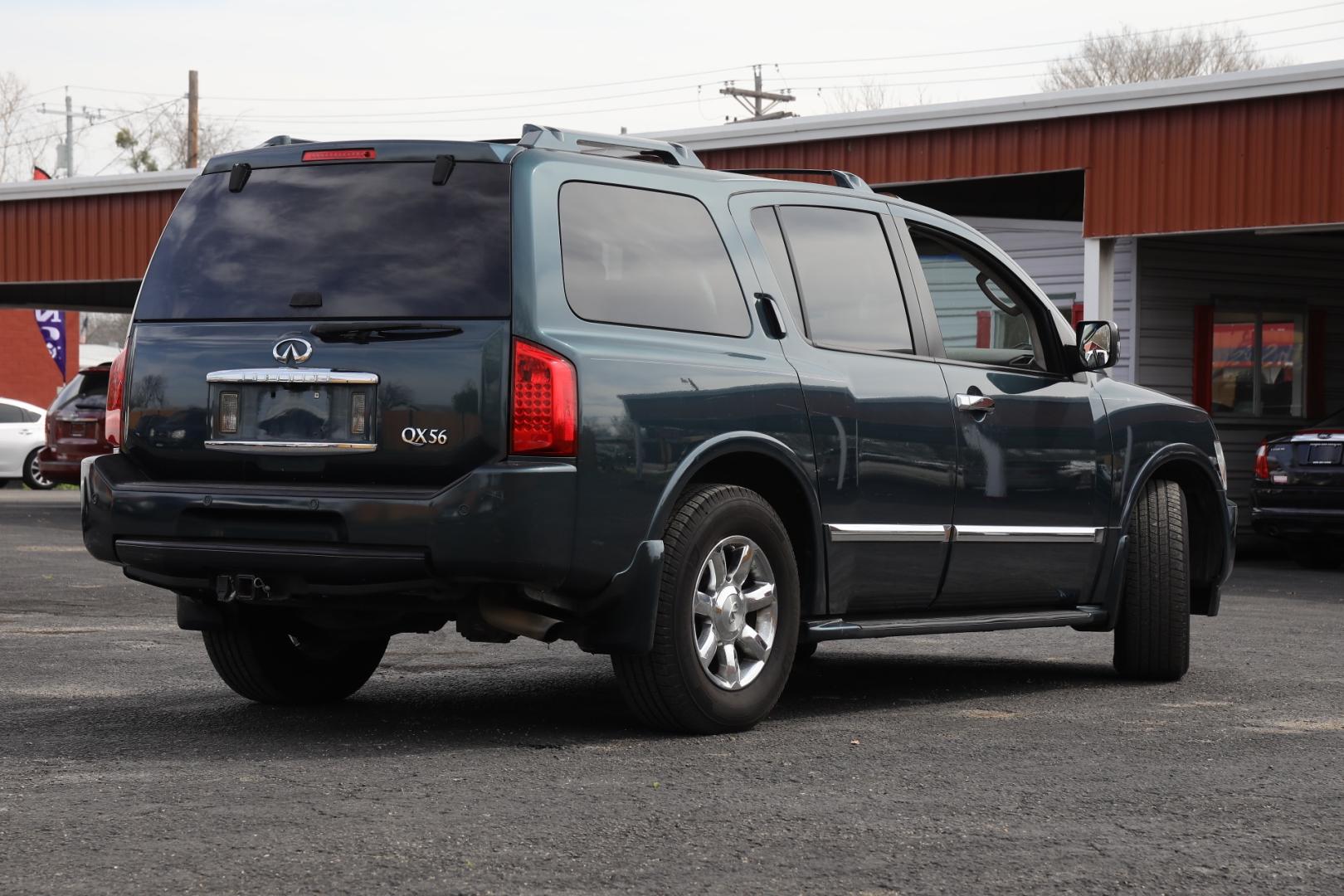 2005 GREEN INFINITI QX56 RWD (5N3AA08A15N) with an 5.6L V8 DOHC 32V engine, 5-SPEED AUTOMATIC transmission, located at 420 E. Kingsbury St., Seguin, TX, 78155, (830) 401-0495, 29.581060, -97.961647 - Photo#4